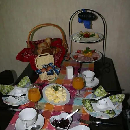 Frühstückspension Sara's Rosenhof 3*